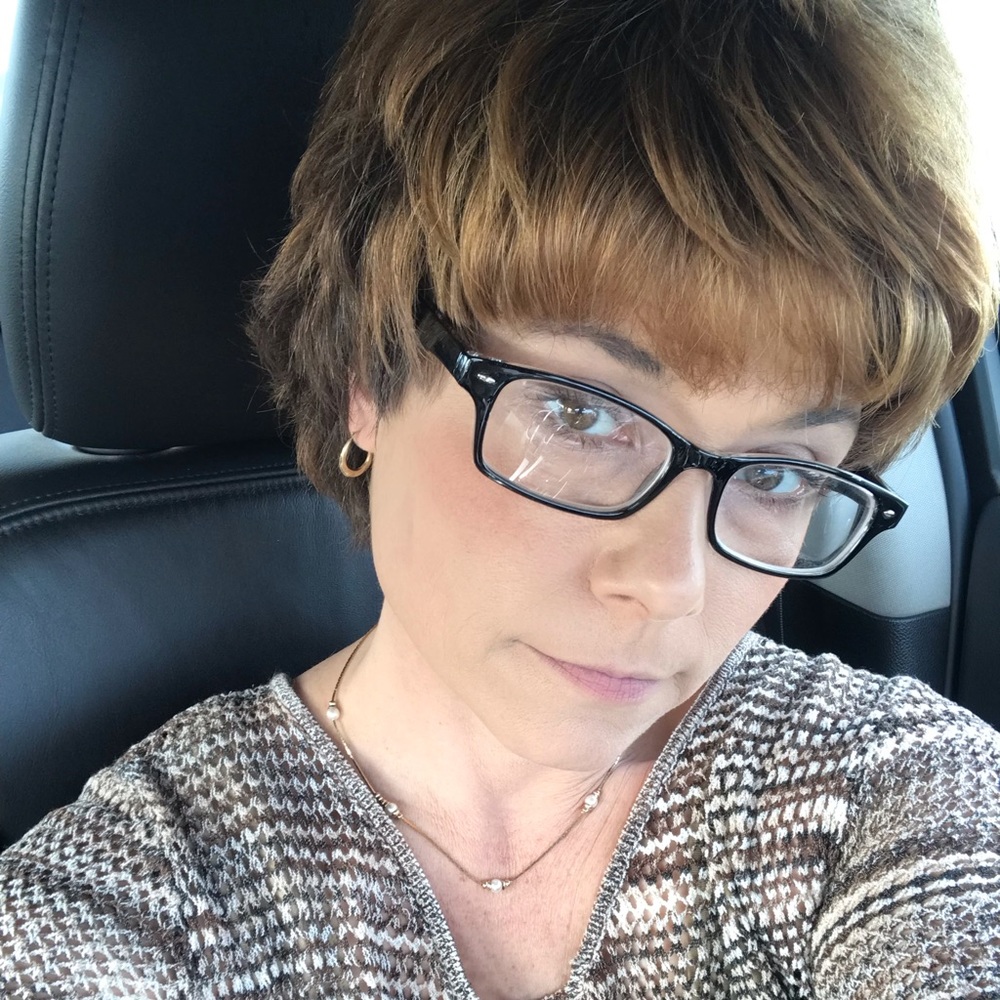 Meet your Posher, Brenda